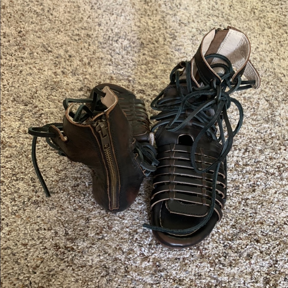 Freebird Gladiator sandals, dark brown leather, size 5
